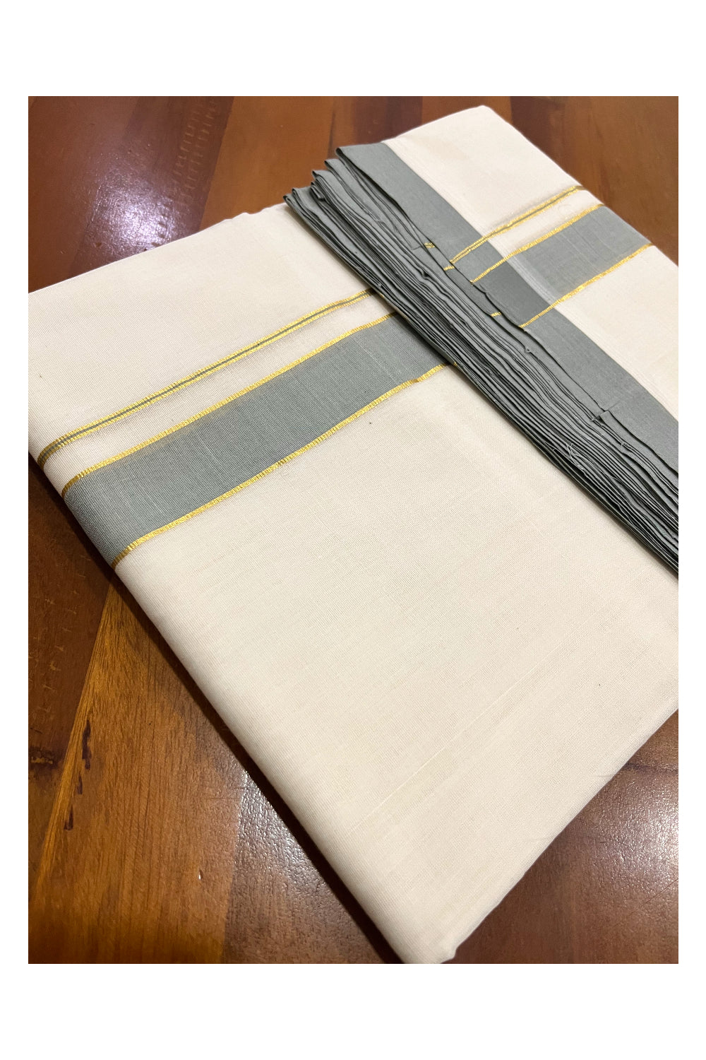 Southloom Premium Balaramapuram Unakkupaavu Handloom Mundu with Grey and Kasavu Border (South Indian Kerala Dhoti)