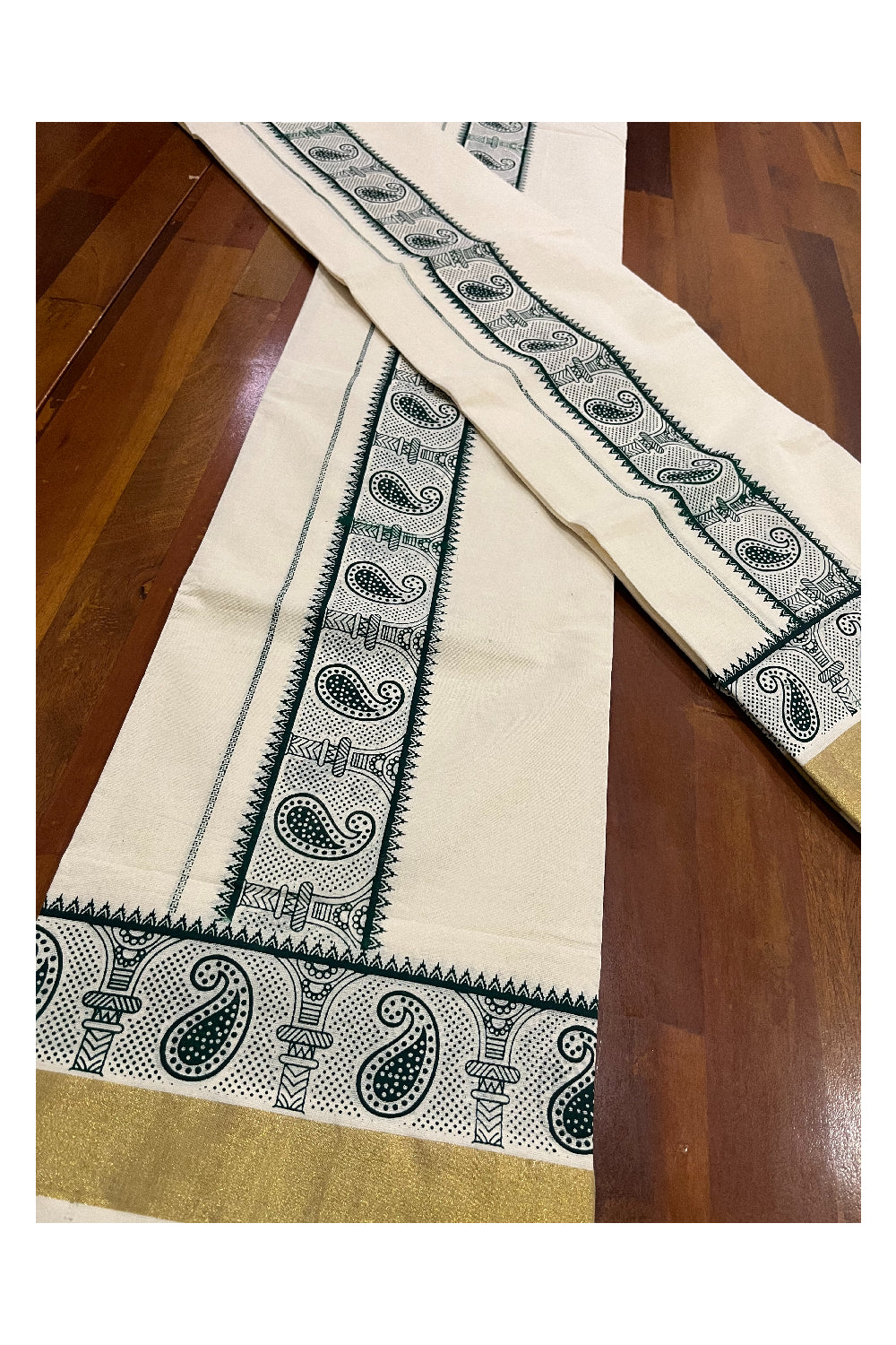 Cotton Kerala Single Set Mundu with Green Paisley Block Prints on Border