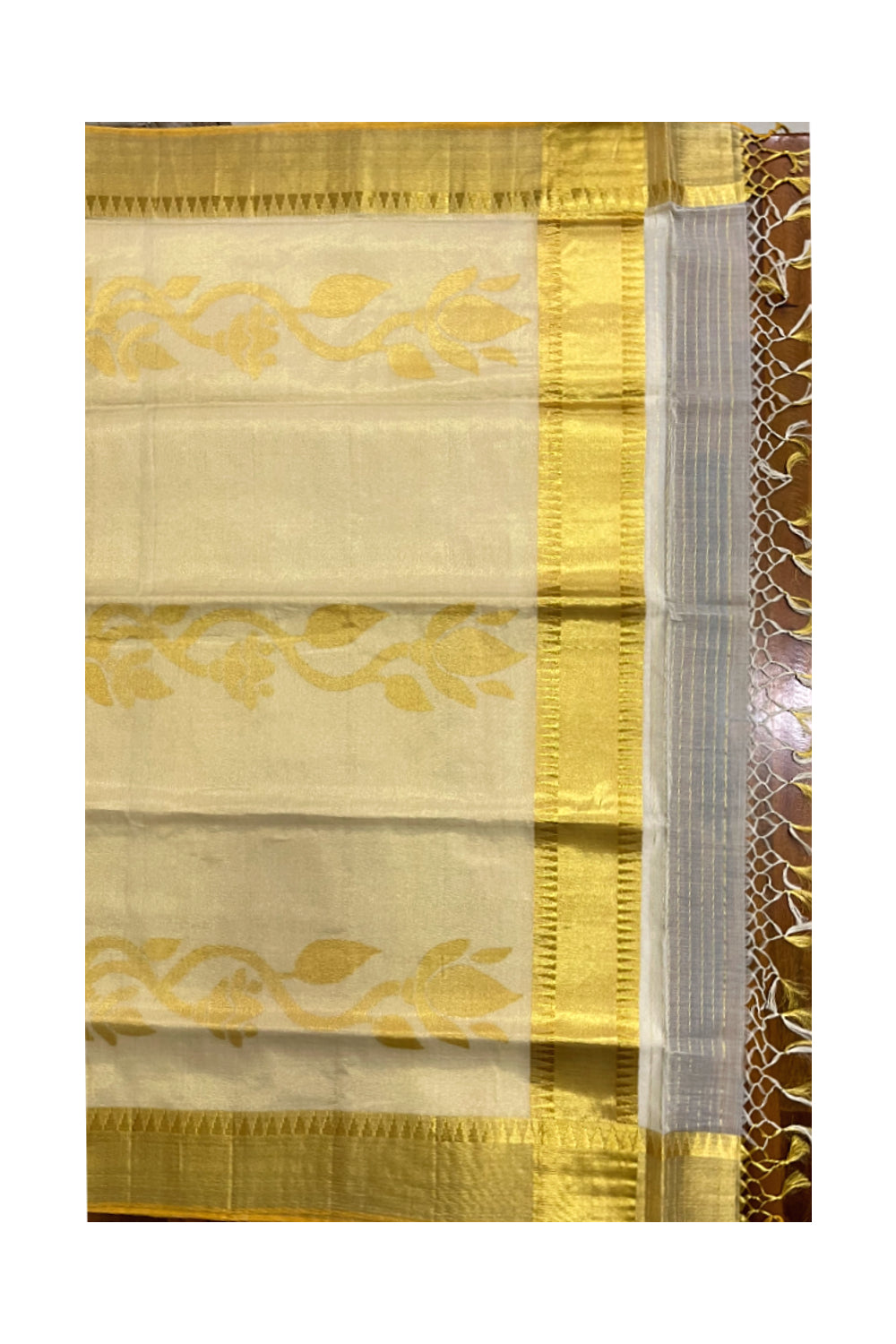 Southloom Super Premium Balaramapuram Unakkupaavu Handloom Kasavu Saree with Floral Woven Designs and Temple Border