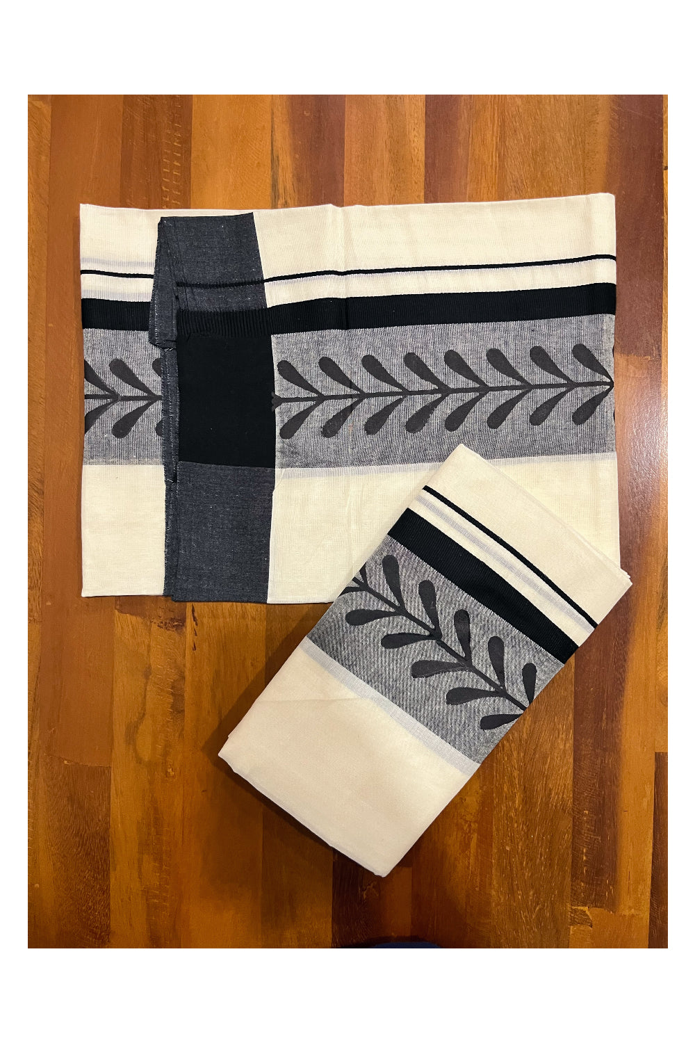 Pure Cotton Kerala Single Set Mundu (Mundum Neriyathum) with Black Block Printed Border