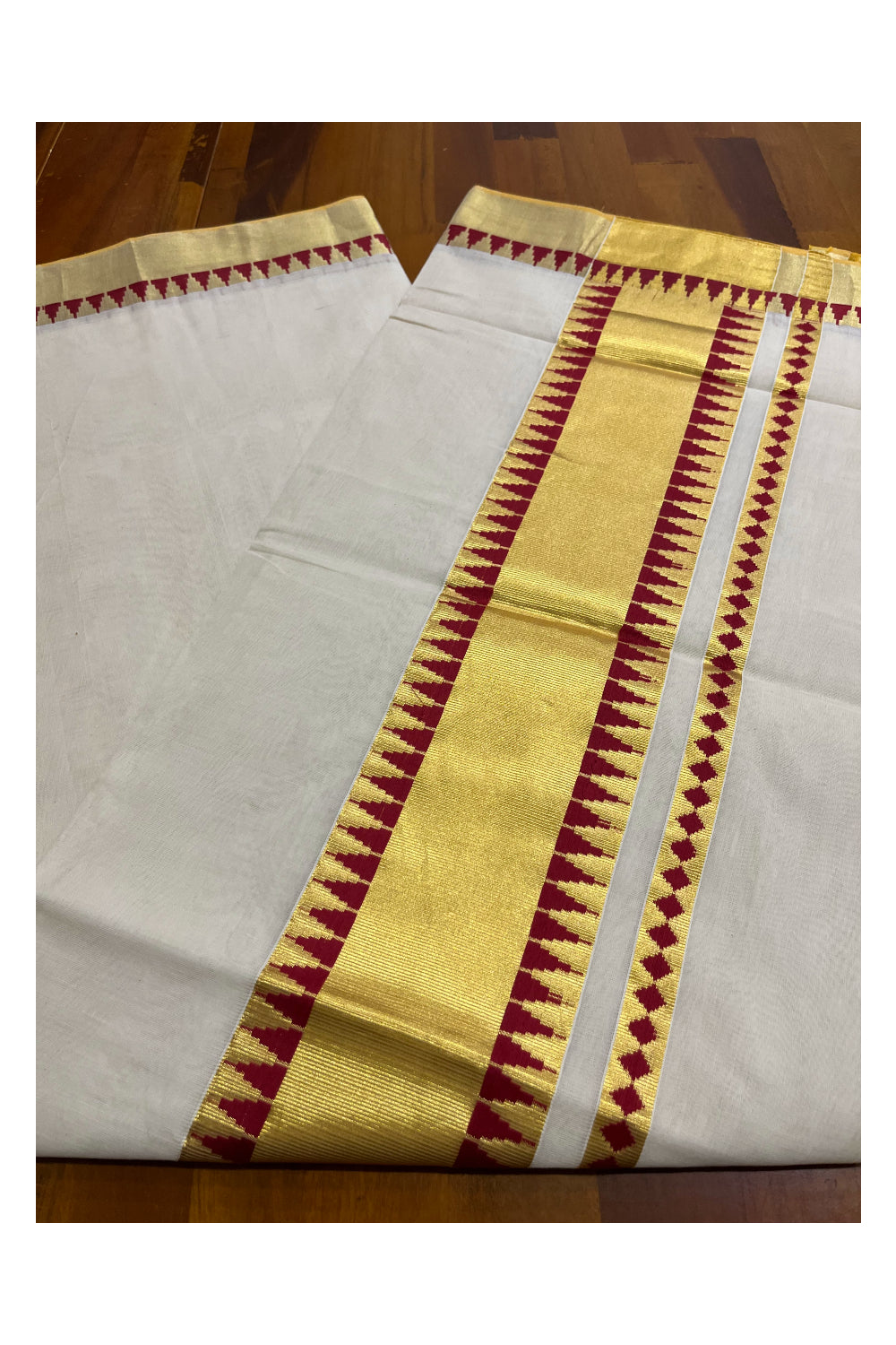 Southloom Super Premium Balaramapuram Unakkupaavu Handloom Maroon and Kasavu Saree with Temple Border