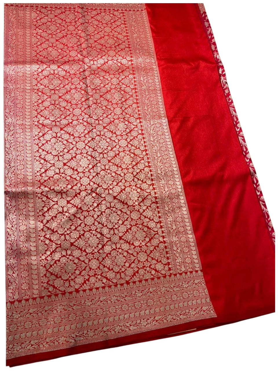 Southloom Pure Banarasi Silk Saree with Woven Work on Body and Borders (Pink And Red)