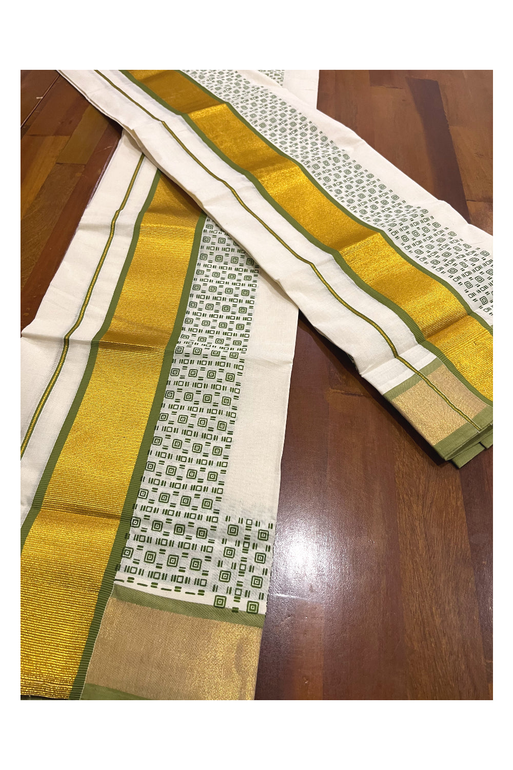 Pure Cotton Kerala Single Set Mundu (Mundum Neriyathum) with Green Block Printed Kasavu Border