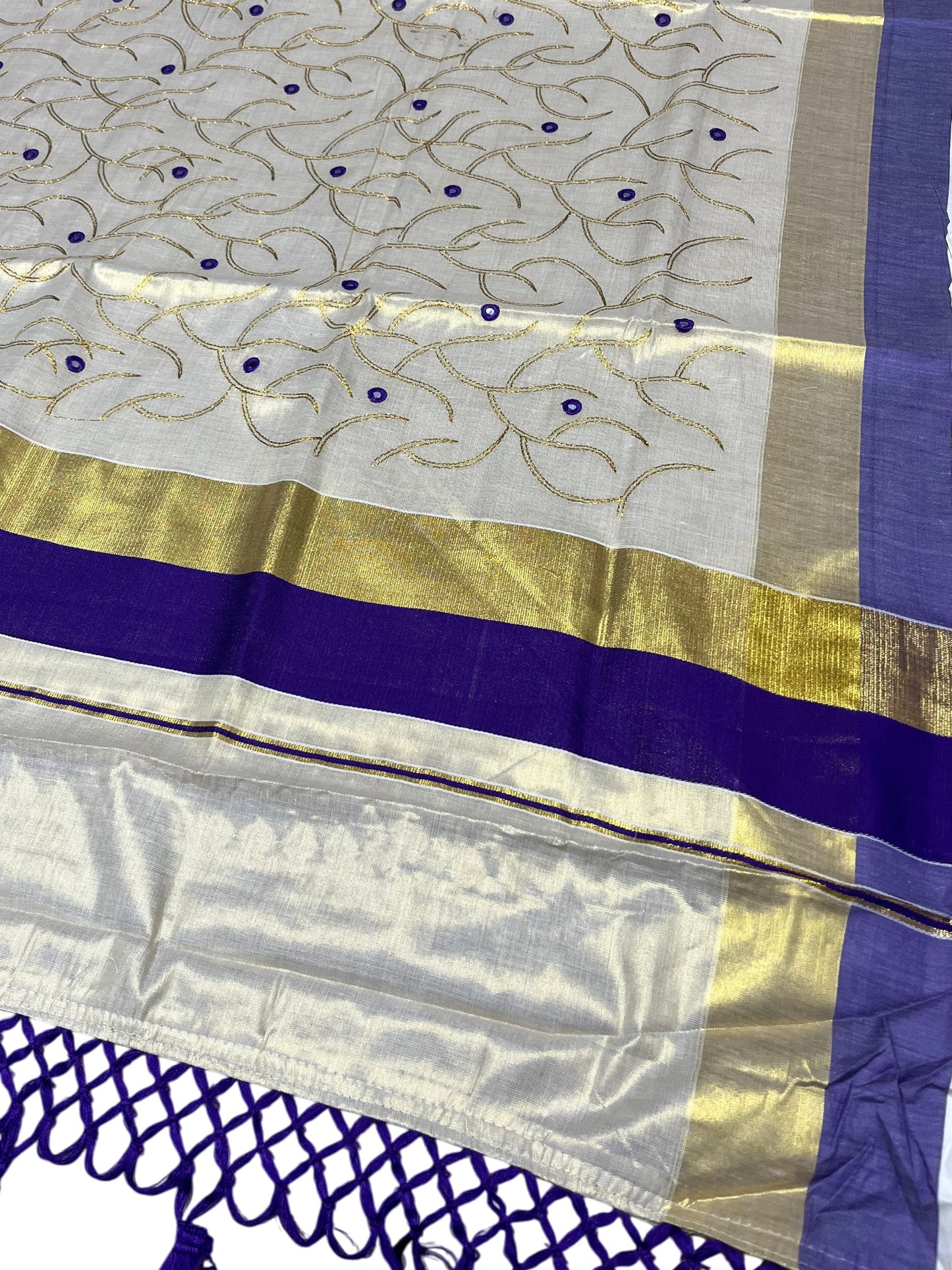 Kerala Tissue Kasavu Stripes Saree with Gold and Violet Floral Embroidery Design on Body SL269