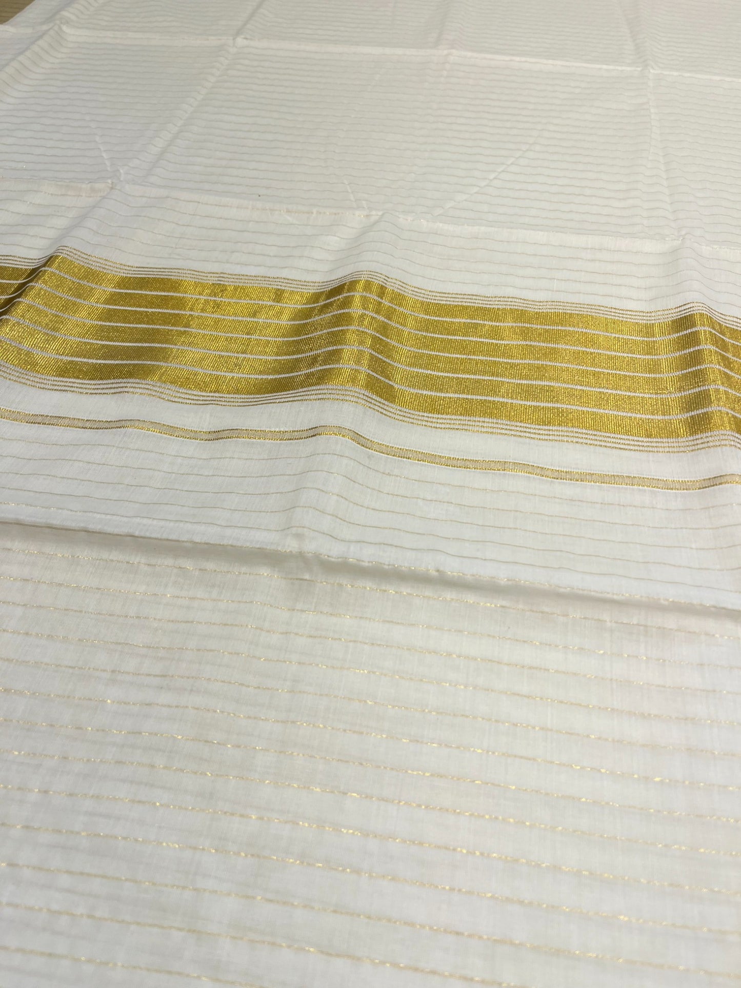 Southloom Kerala Cotton Kasavu Saree with Gold Lines on Body