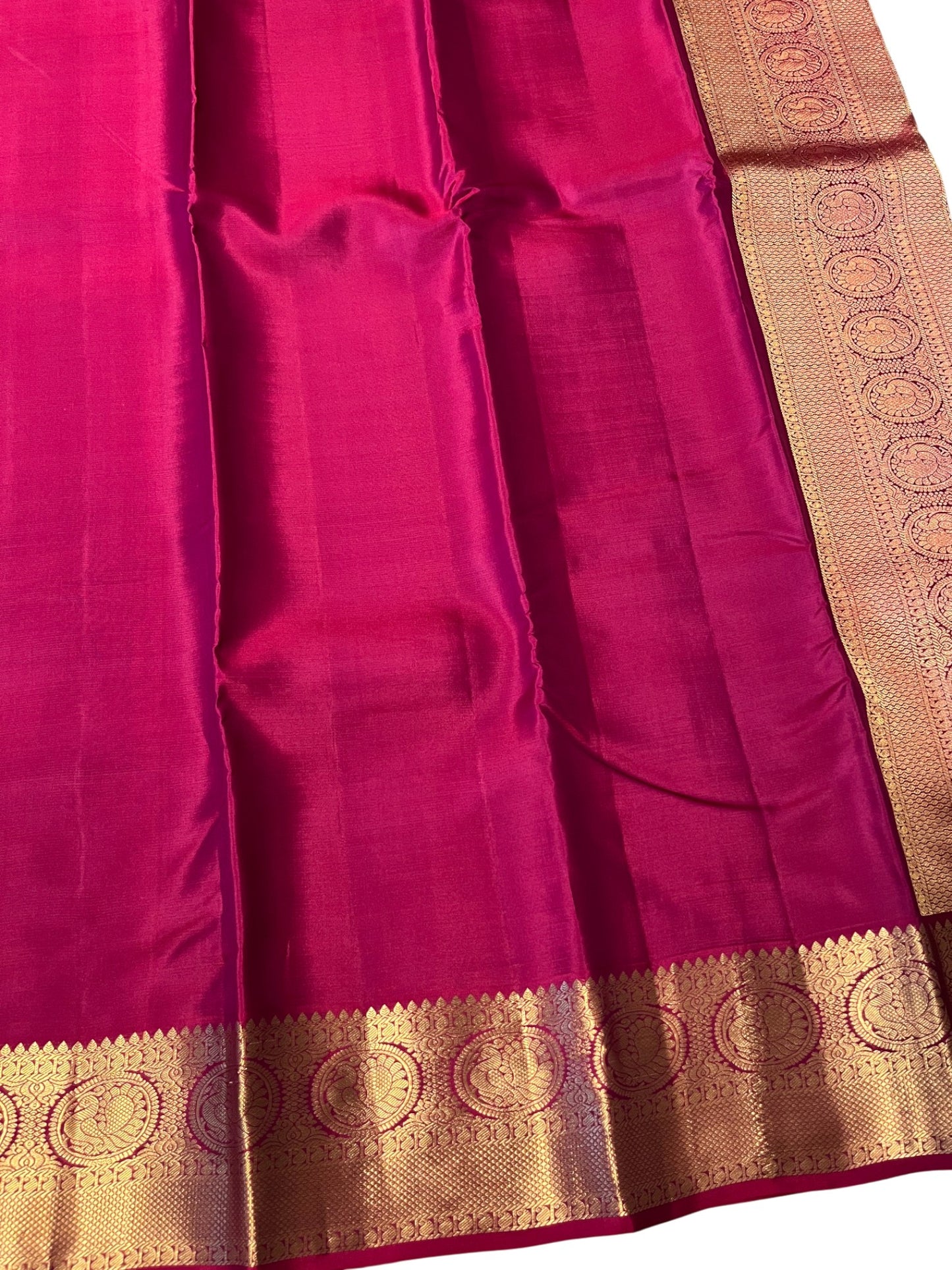 Southloom Pure Handloom Bridal Kanchipuram Silk Saree with Korvai Work (Magenta)