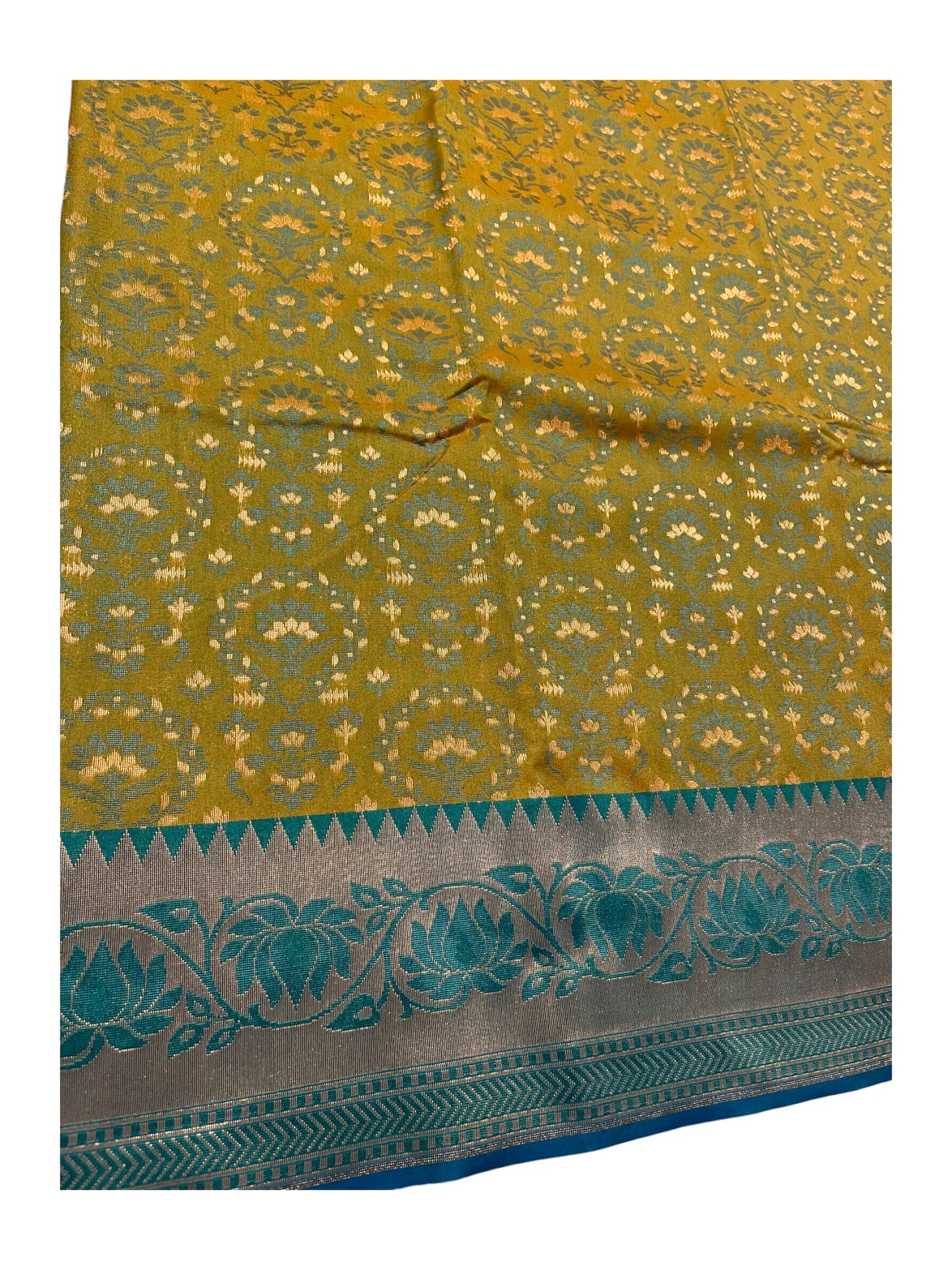 Southloom  Banarasi Silk Saree with Woven Work on Body and Borders
