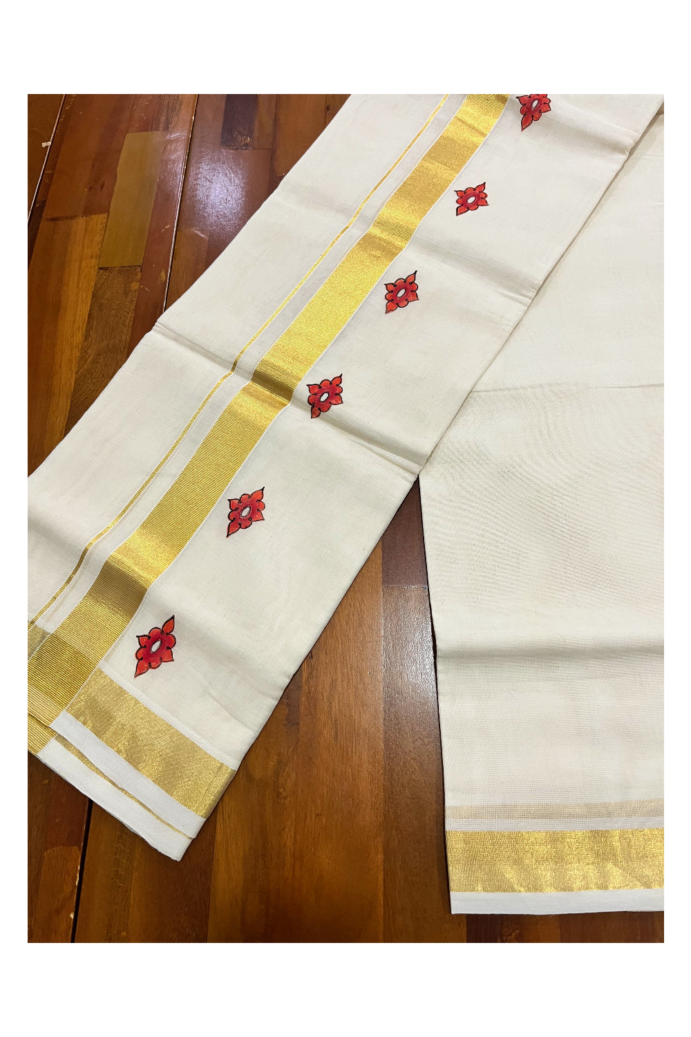 Southloom Premium Handloom Pure Cotton Kasavu Mundu with Hand Painted Designs on Border (South Indian Kerala Dhoti)