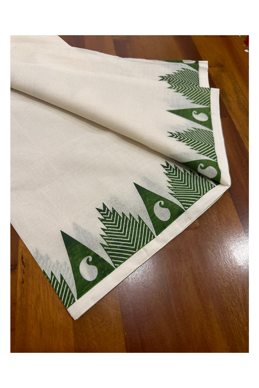 Kerala Cotton Set Mundu (Mundum Neriyathum) with Green Block Printed Border (Onam Set Mundu 2023)