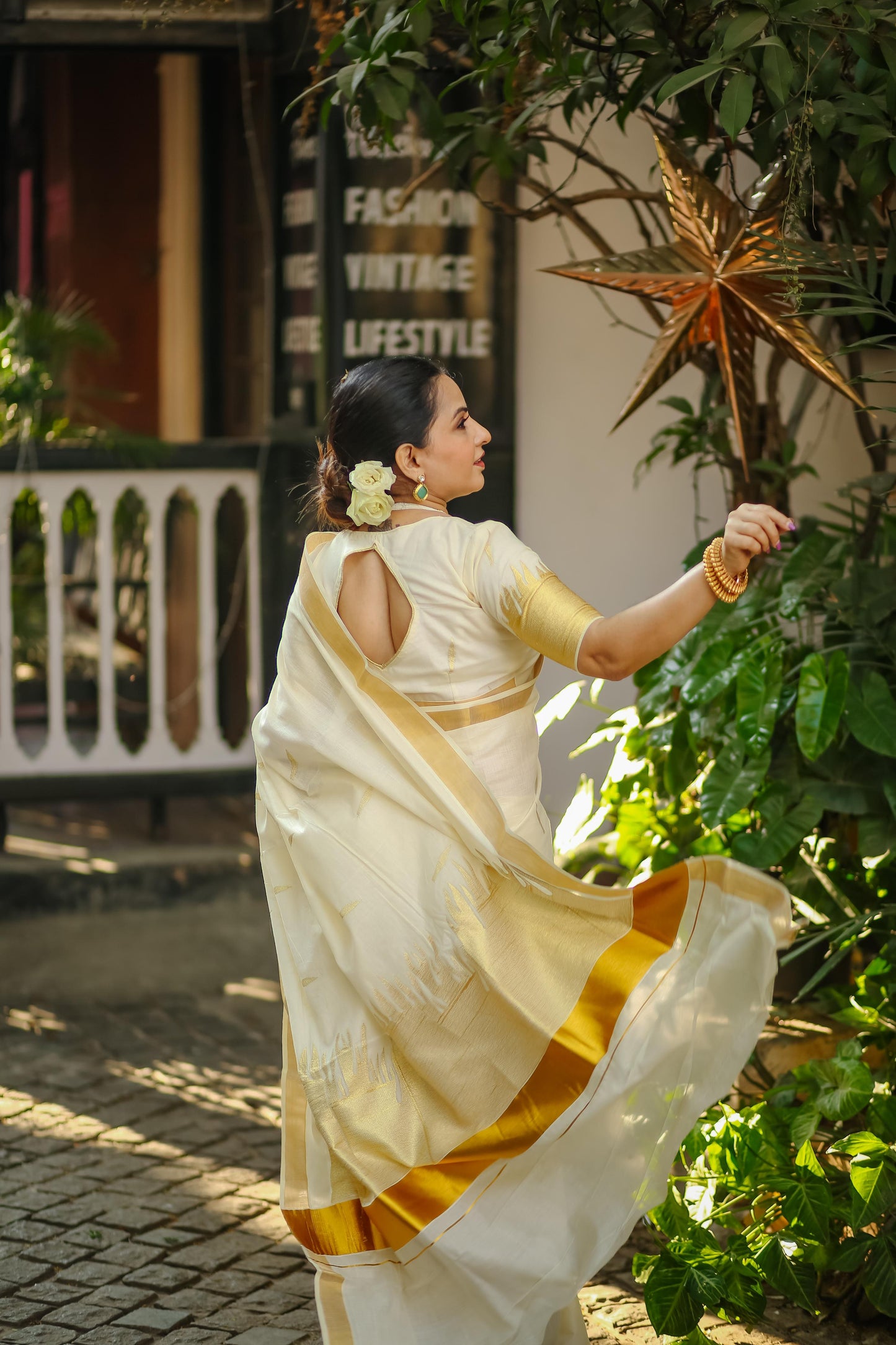 Kerala Pure Cotton Saree with Kasavu and Woven Border