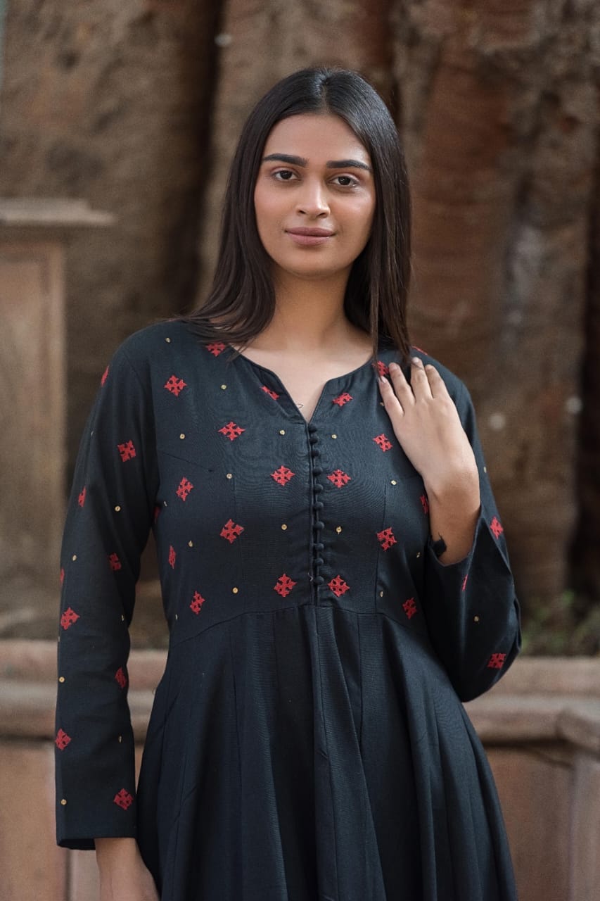 Southloom Original Hand Block Printed Design Two Piece Kurti Set in Cotton Fabric with Black Base