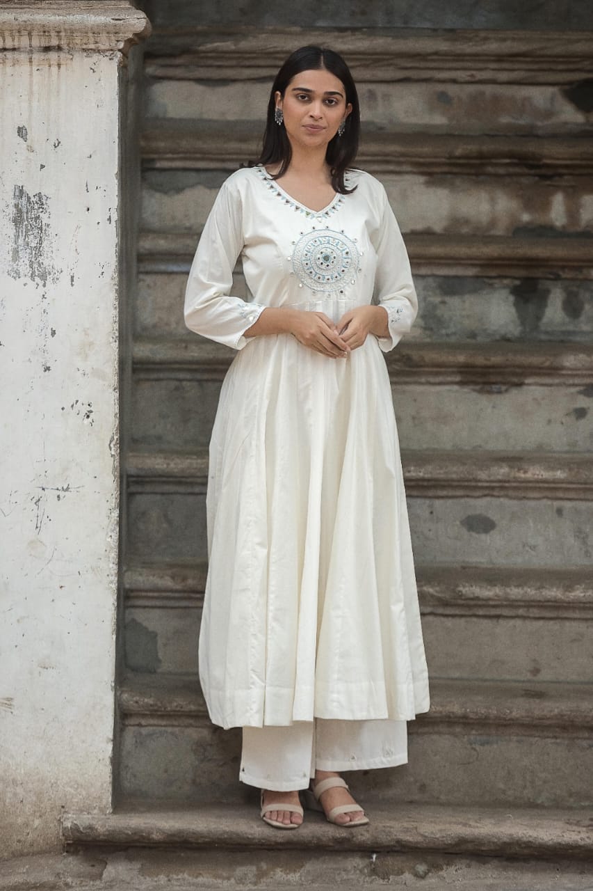 Southloom Original Hand Embroidery Glass Work Design Two Piece Kurti Set in Cotton Fabric with White Base