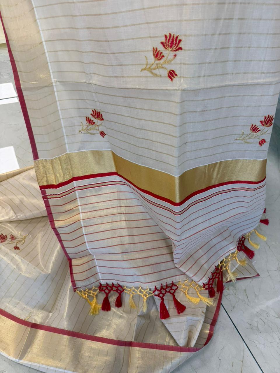 Kerala Tissue Saree With Red Floral Embroidery Design SL249