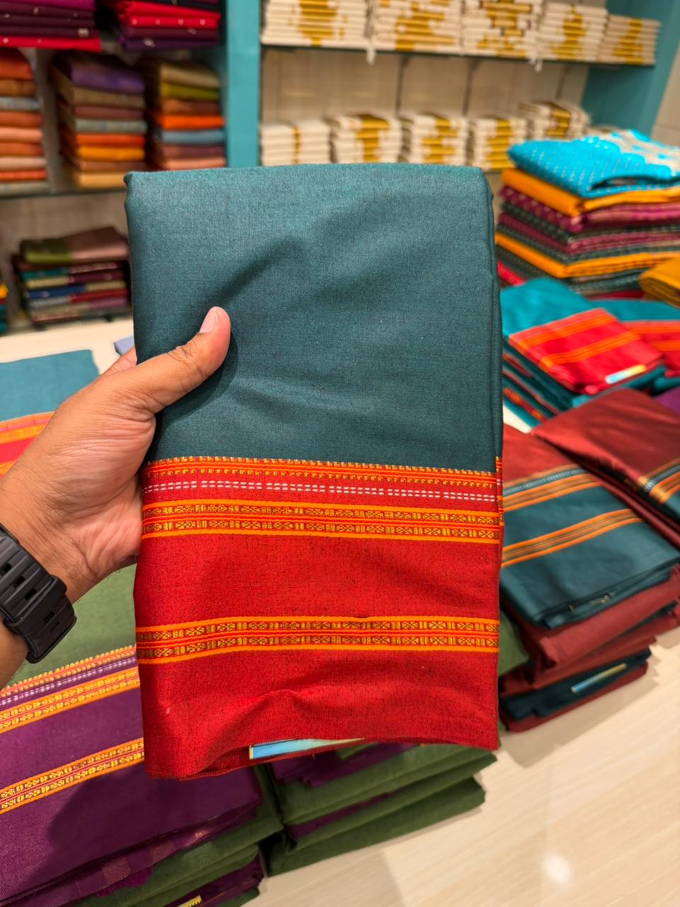 Southloom Gadwal Border Cotton Base Narayanpet Saree with in Green and Red SL265