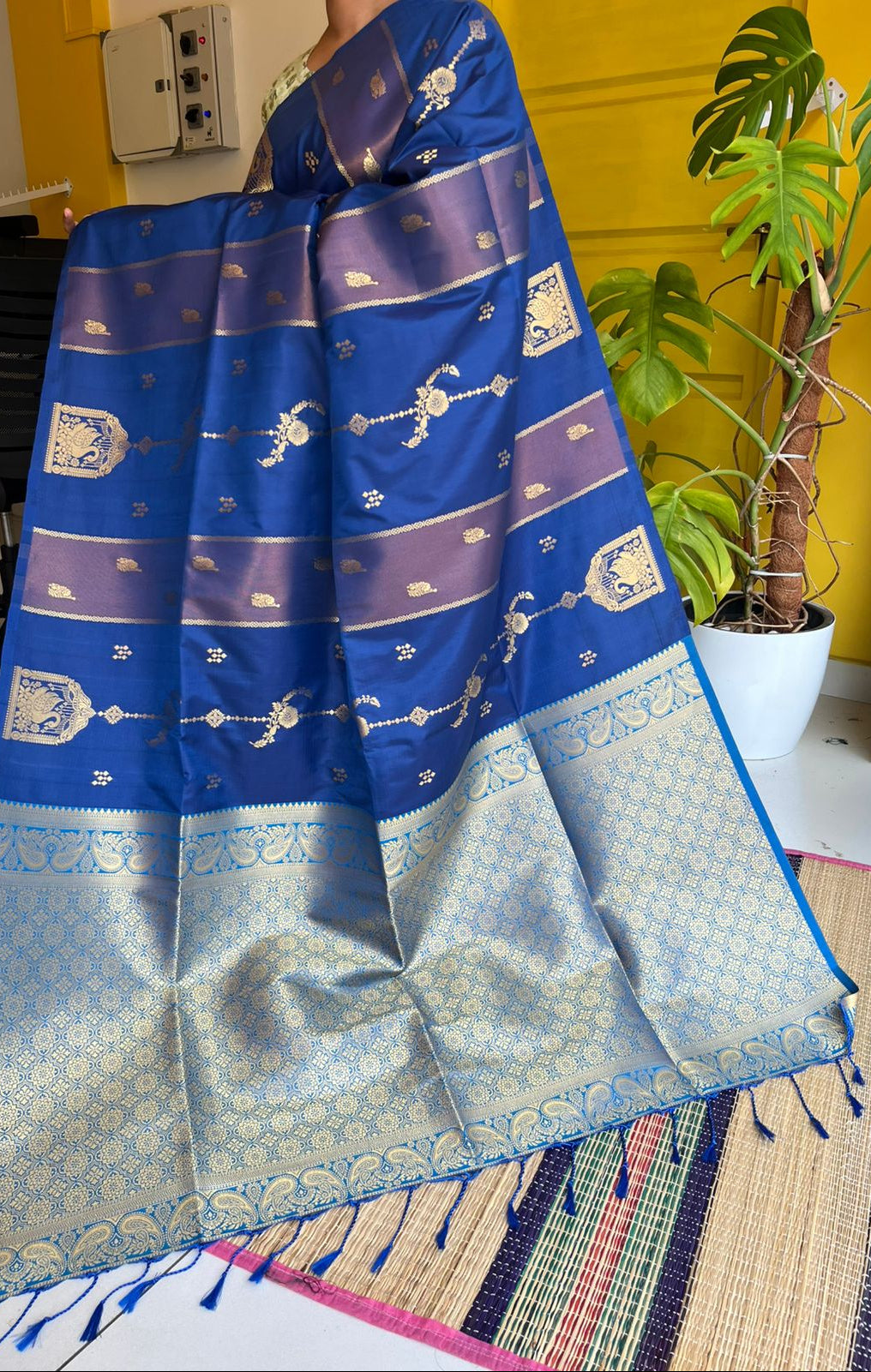 Semi Soft Silk Saree SL228