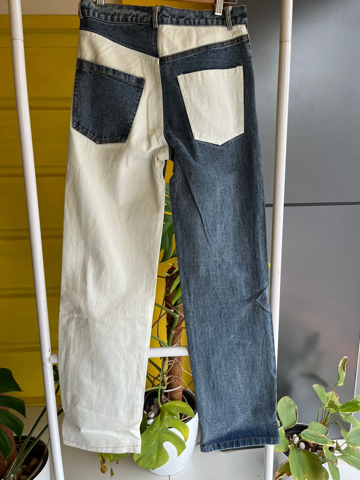 Ripped Denim Jeans For Women SL294