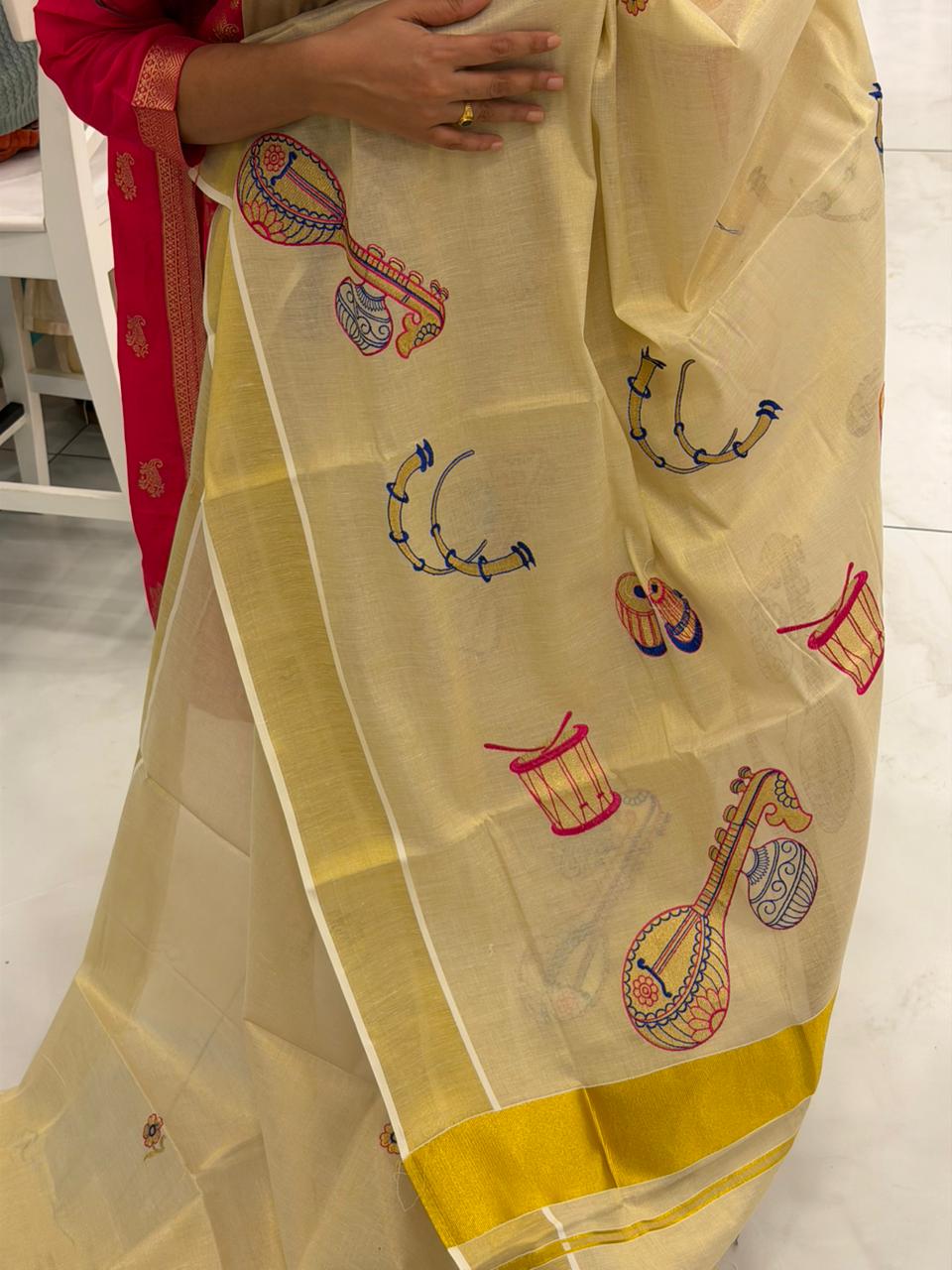 Kerala Tissue Veena Embroidery Saree SL302
