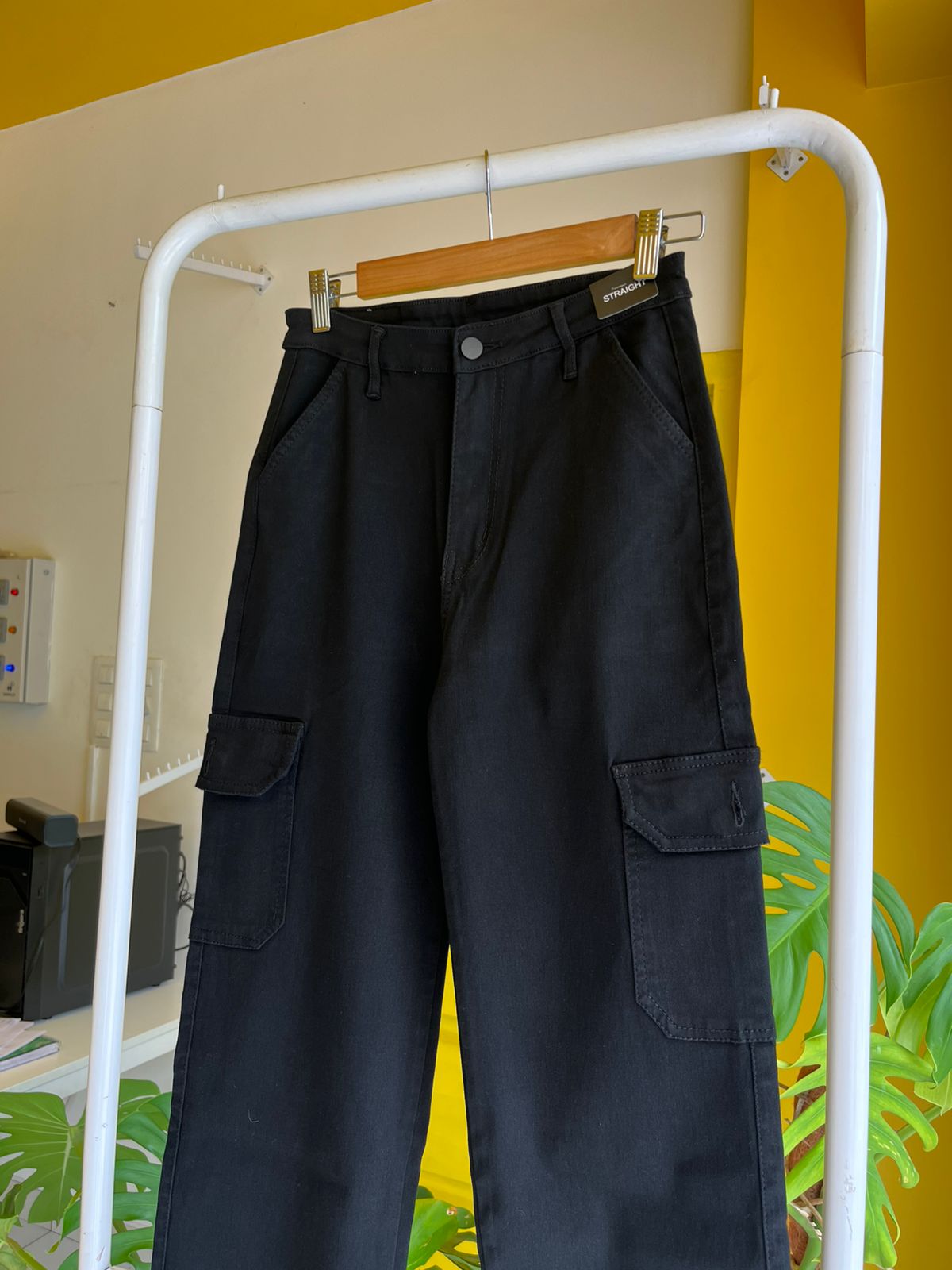 Straight Fit Cargo Jeans For Women SL294