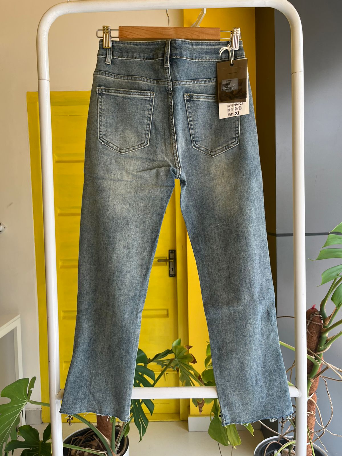 Straight Fit Jeans For Women SL294