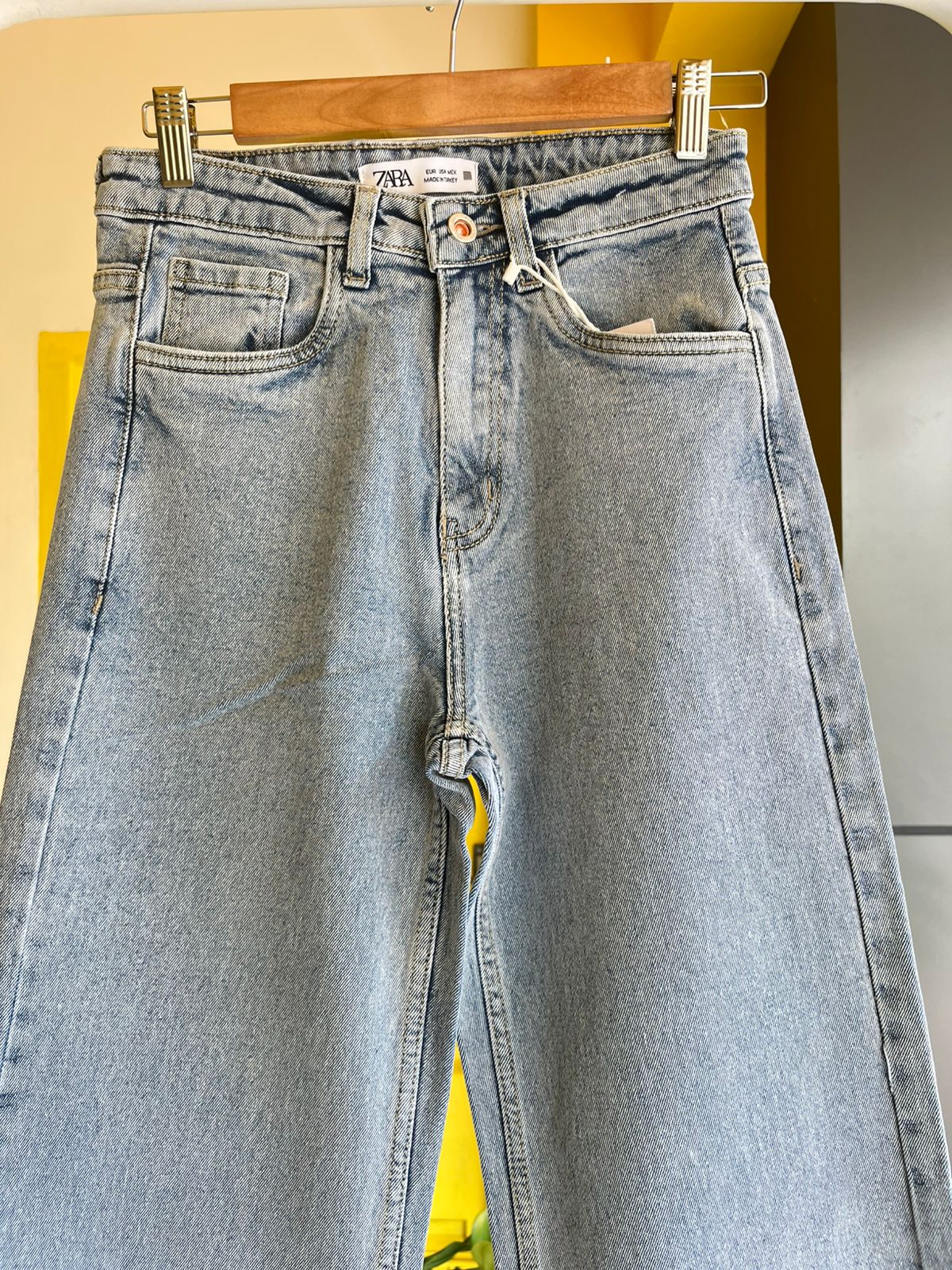 Straight Fit Denim Jeans For Women SL294