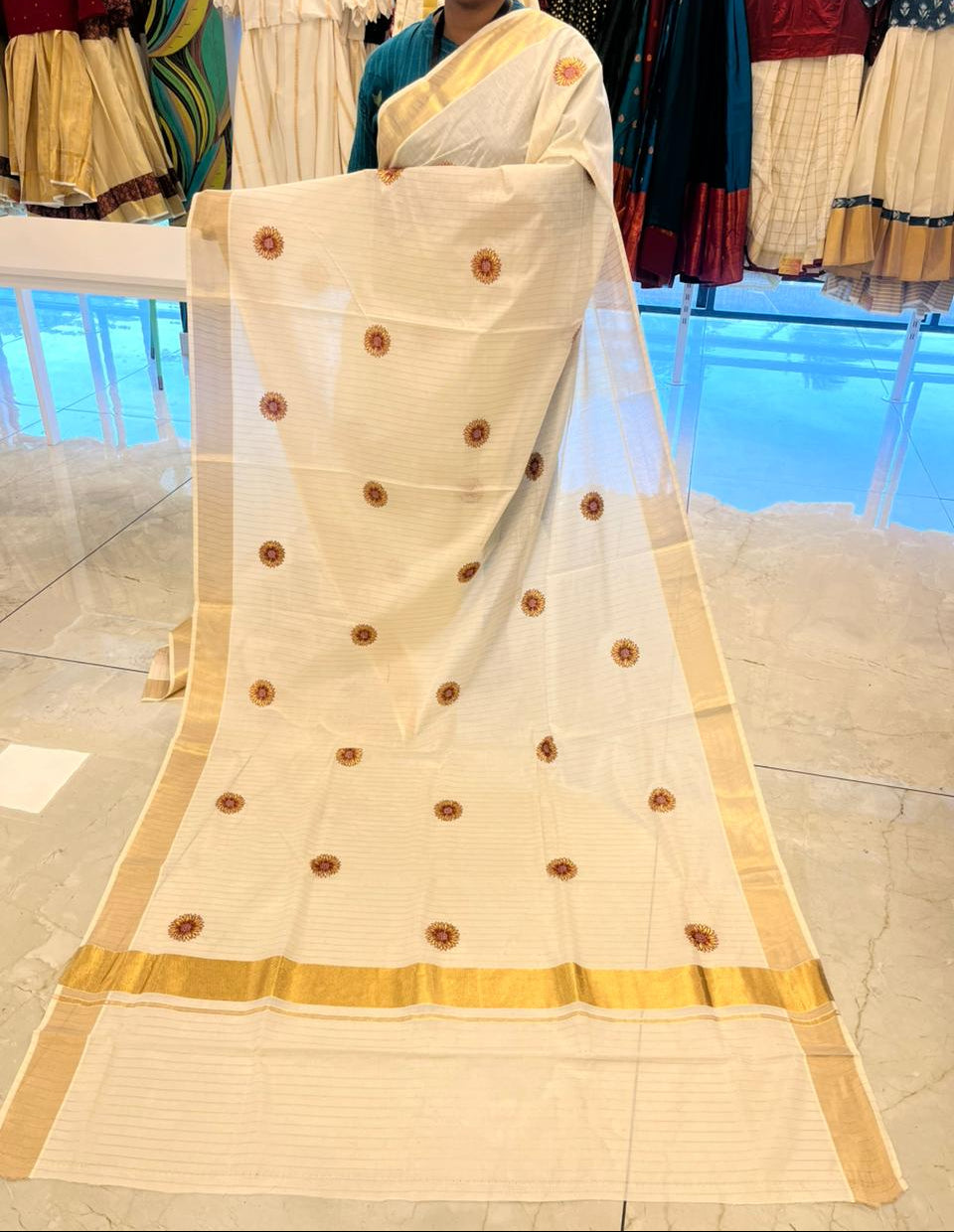 Southloom Cotton Kerala Kasavu Lines Saree With Embroidery Work On  Body SL314
