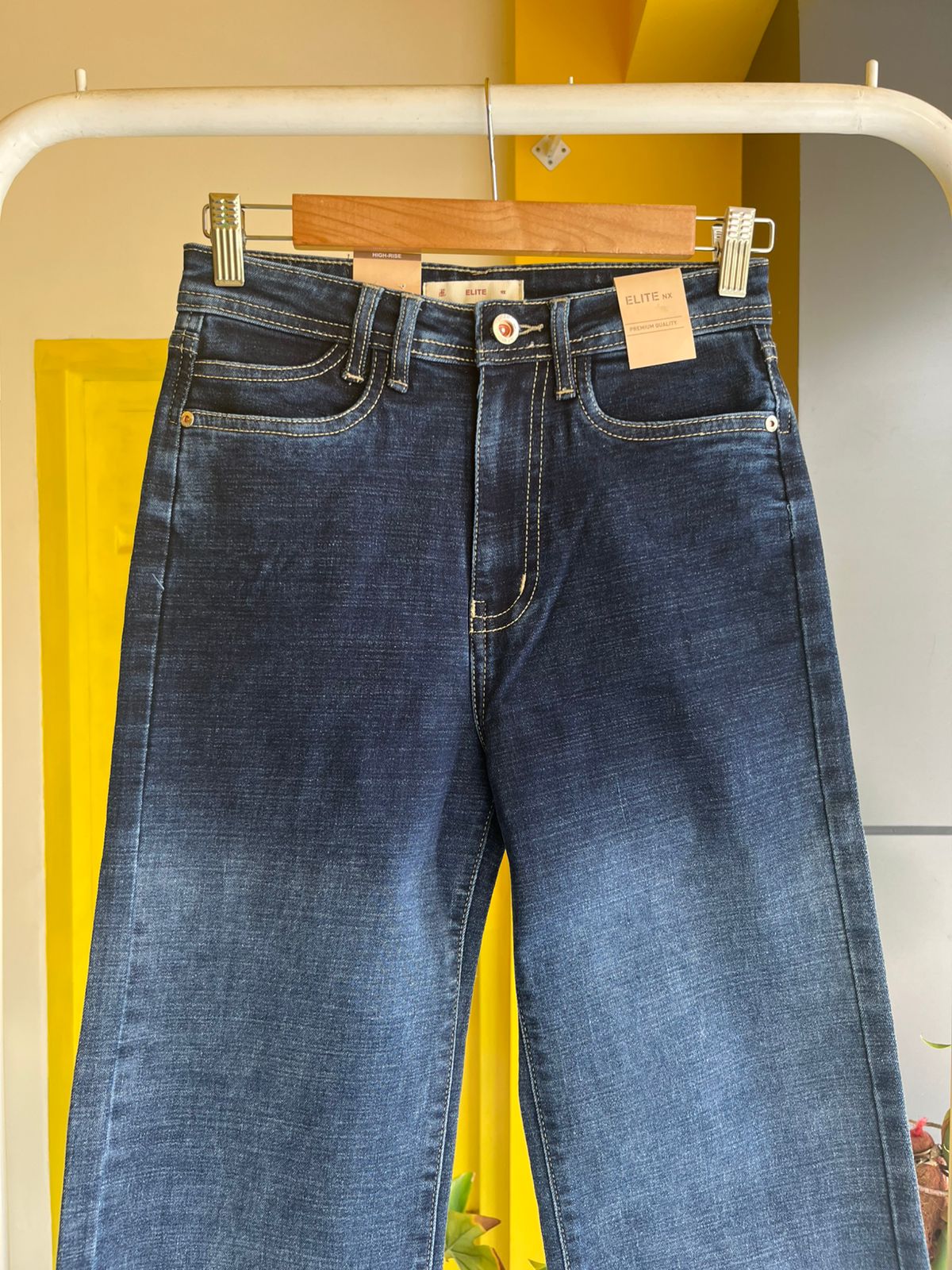 Straight Fit Jeans For Women SL294