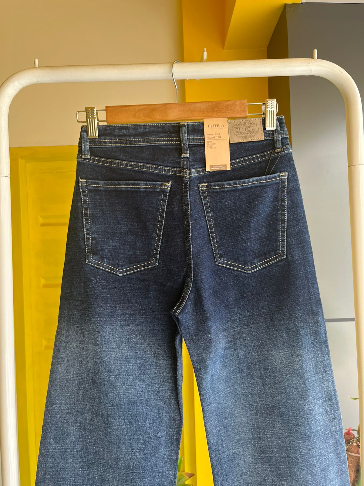 Straight Fit Jeans For Women SL294