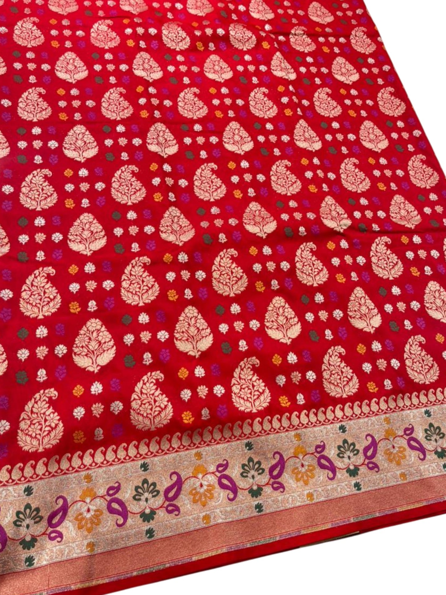 Southloom Pure Banarasi Silk Saree with Woven Work on Body and Borders (Red)