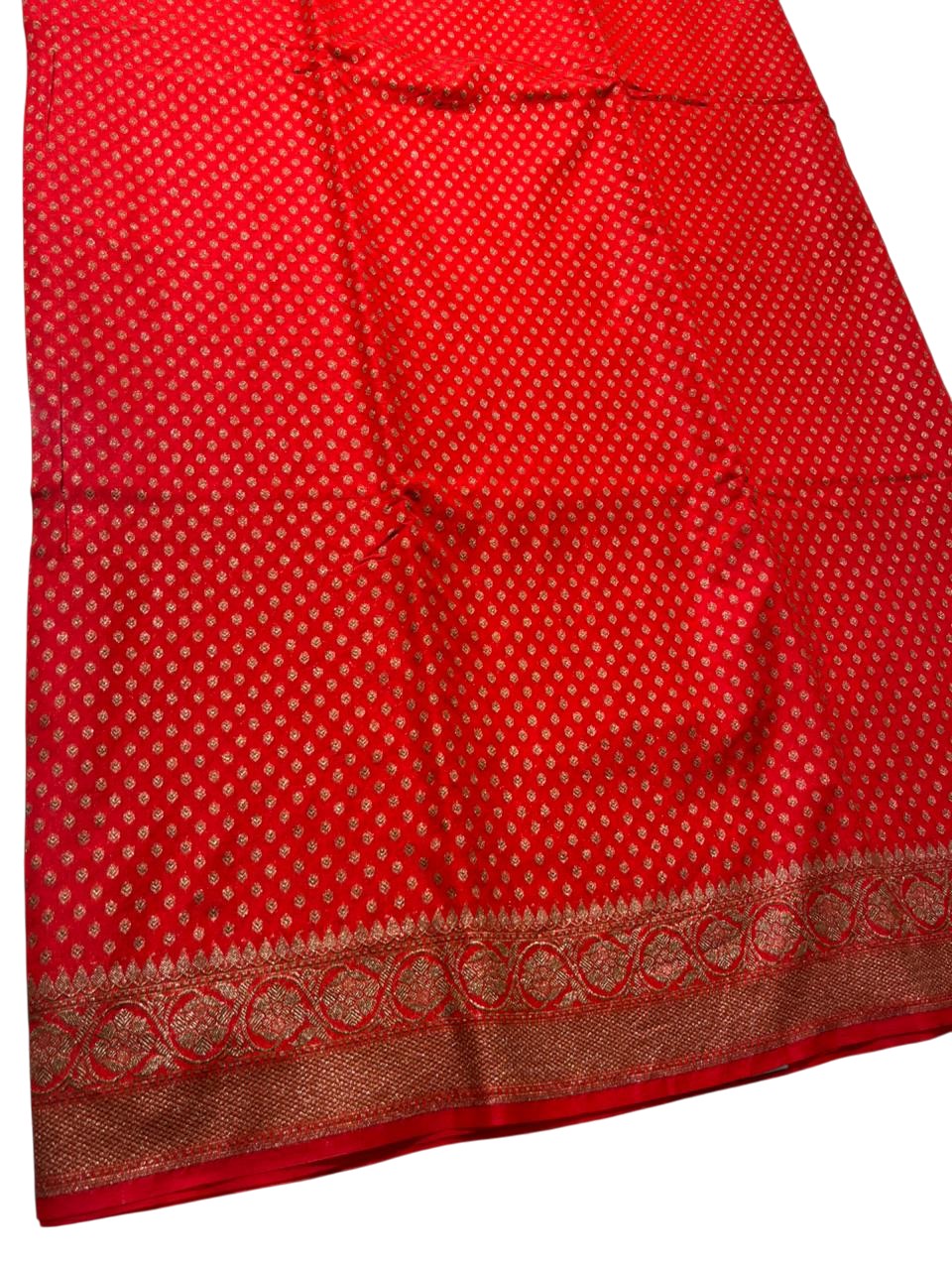Southloom  Munga Silk Saree with Woven Work on Body and Borders (Orange)