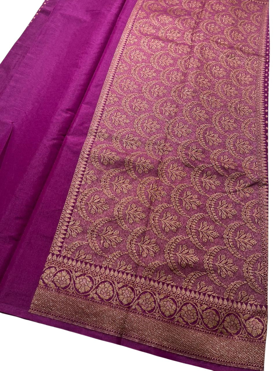 Southloom  Munga Silk Saree with Woven Work on Body and Borders (Purple)
