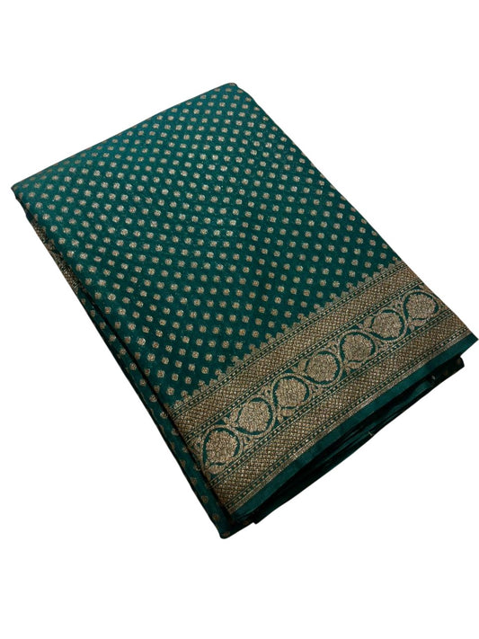Southloom  Munga Silk Saree with Woven Work on Body and Borders (Green)
