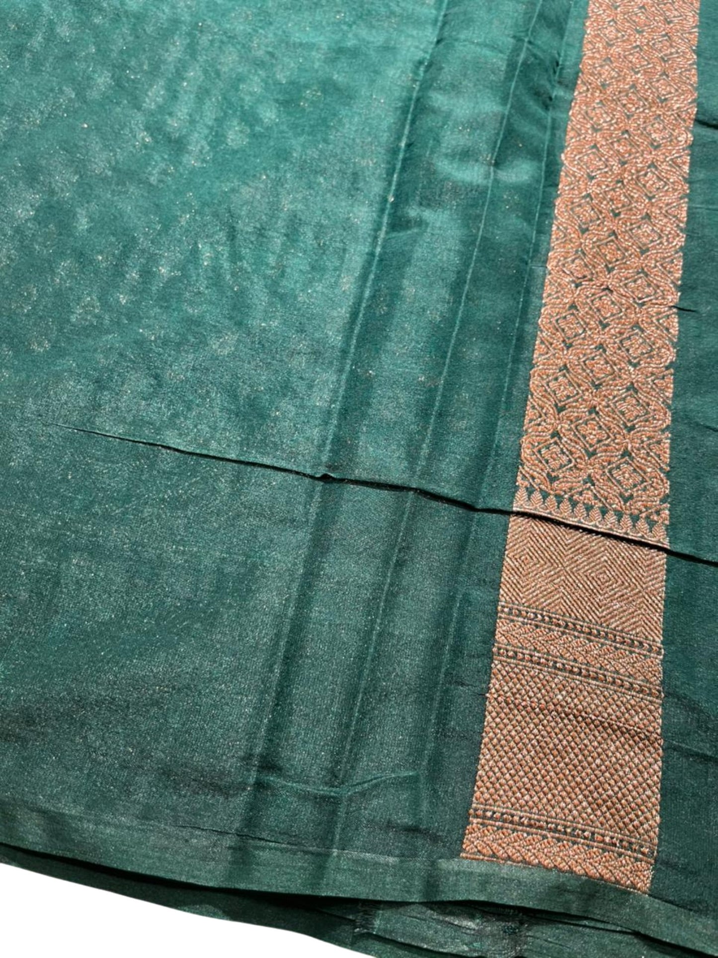 Southloom Munga Silk Saree with Woven Work on Body and Borders (Green)