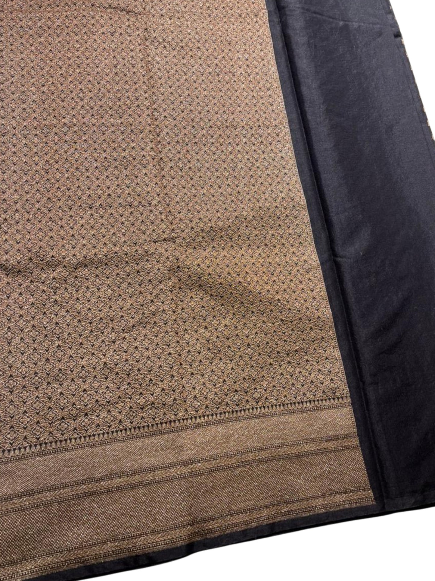 Southloom Munga Silk Saree with Woven Work on Body and Borders (Black)