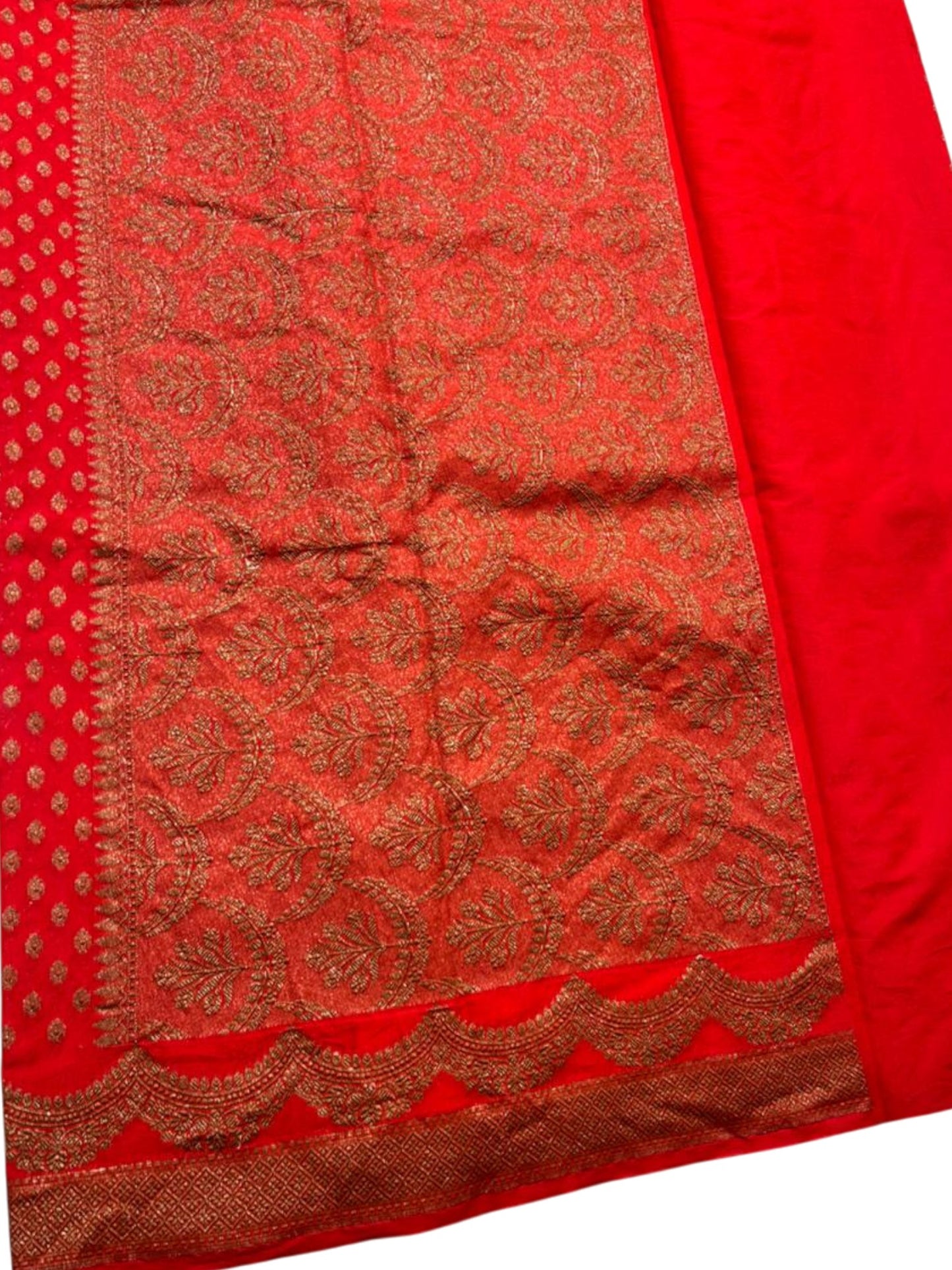 Southloom Munga Silk Saree with Woven Work on Body and Borders (Red)