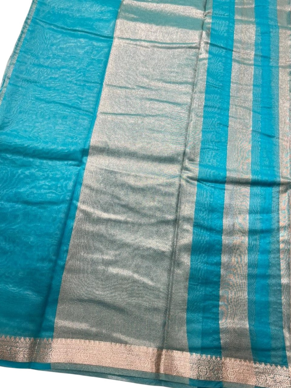 Southloom Tissue Organza Saree With Stripes Design in Double colour SL354