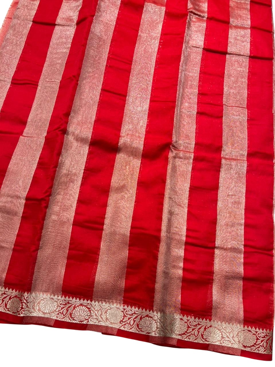 Southloom Tissue Organza Saree With Stripes Design in Double colour SL354