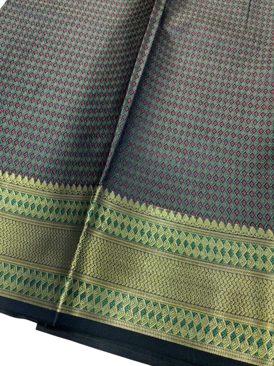 Southloom Resham Work Soft Cotton Banarasi Saree with Woven Work on Body and Borders