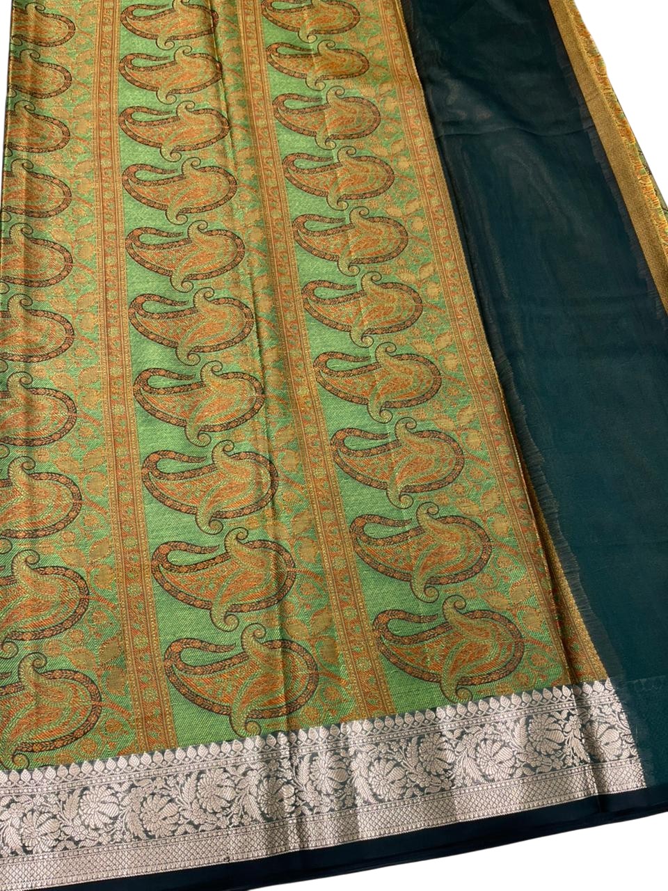 Southloom Resham Work Soft Cotton Banarasi Saree with Woven Work on Body and Borders