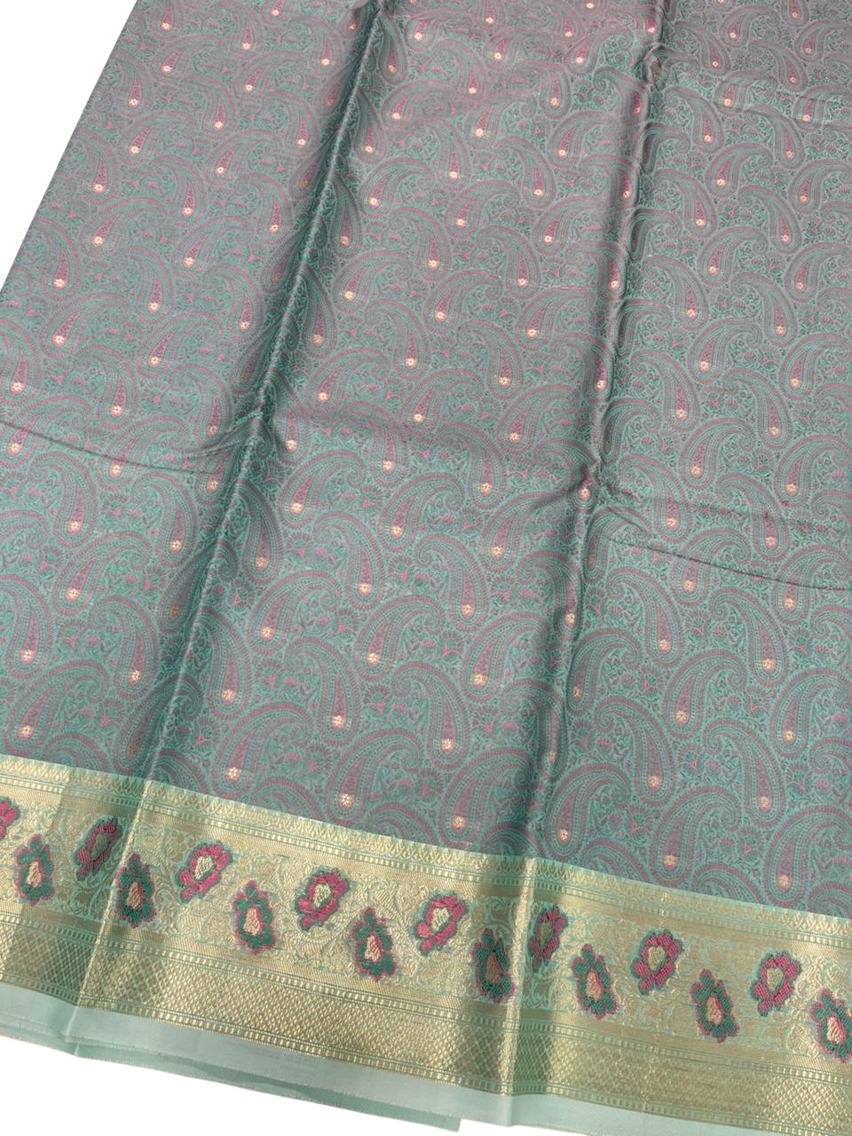Southloom Resham Work Soft Cotton Banarasi Saree with Woven Work on Body and Borders