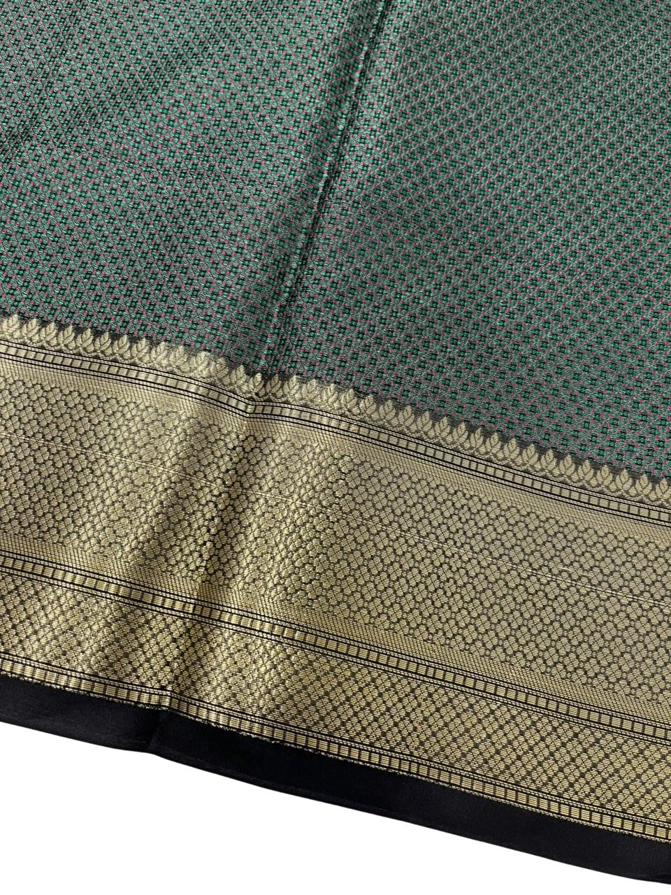 Southloom Resham Work Soft Cotton Banarasi Saree with Woven Work on Body and Borders  (Black)