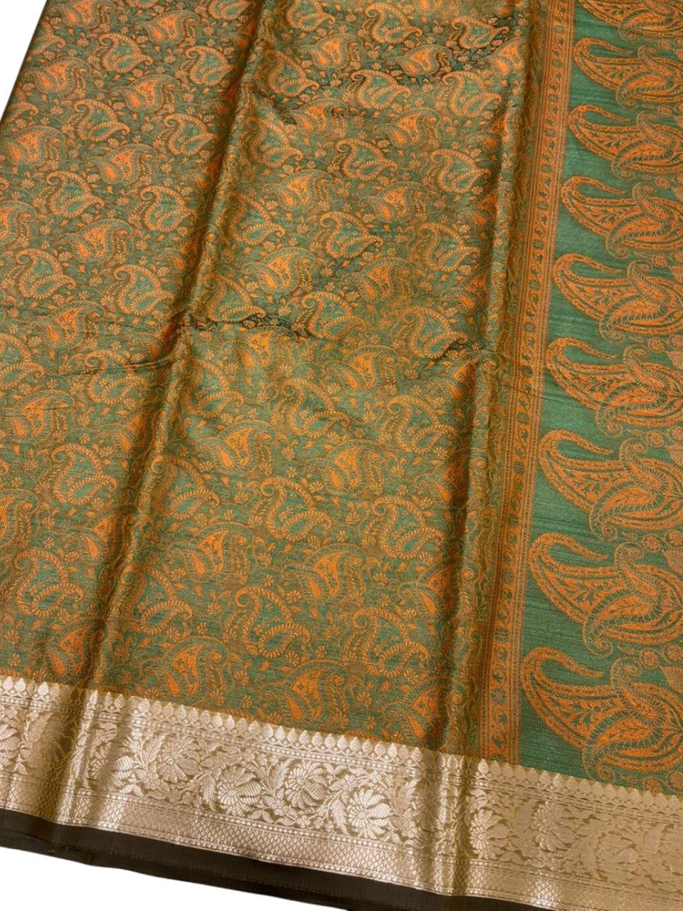 Southloom Resham Work Soft Cotton Banarasi Saree with Woven Work on Body and Borders