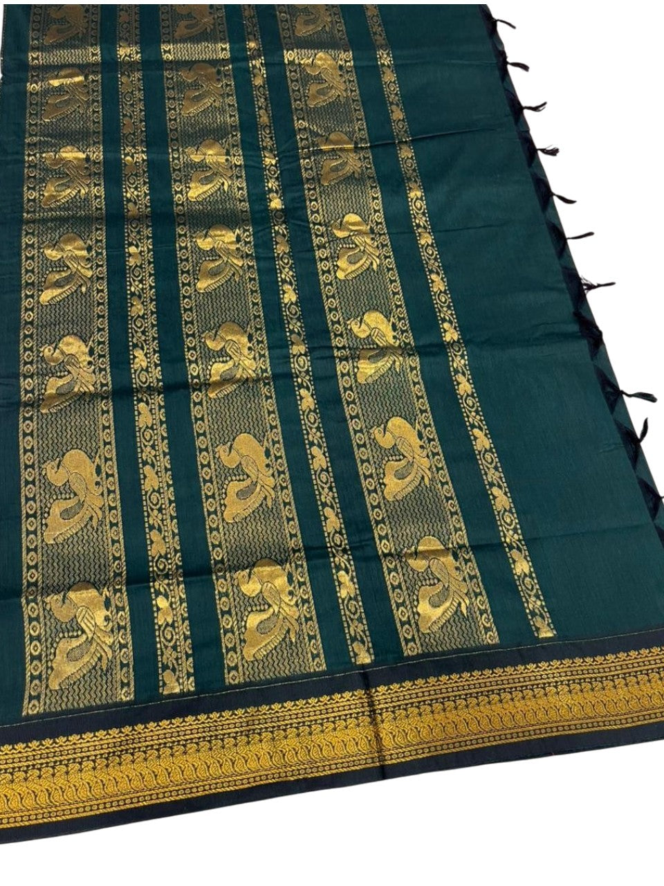 Southloom Kalyani Cotton Saree In Onion Pink And Green With Woven Work on the Body and Borders