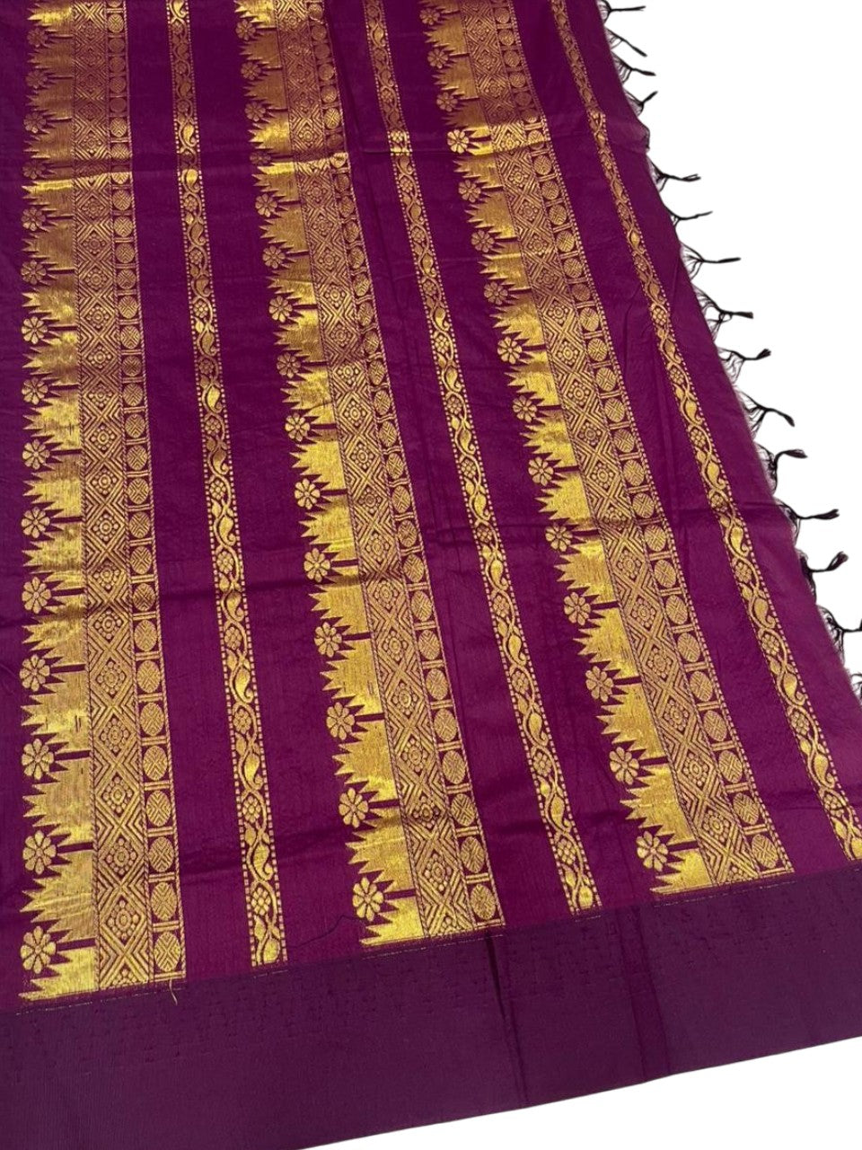 Southloom Kalyani Cotton Saree In Magenta And Purple With Woven Work on the Body and Borders