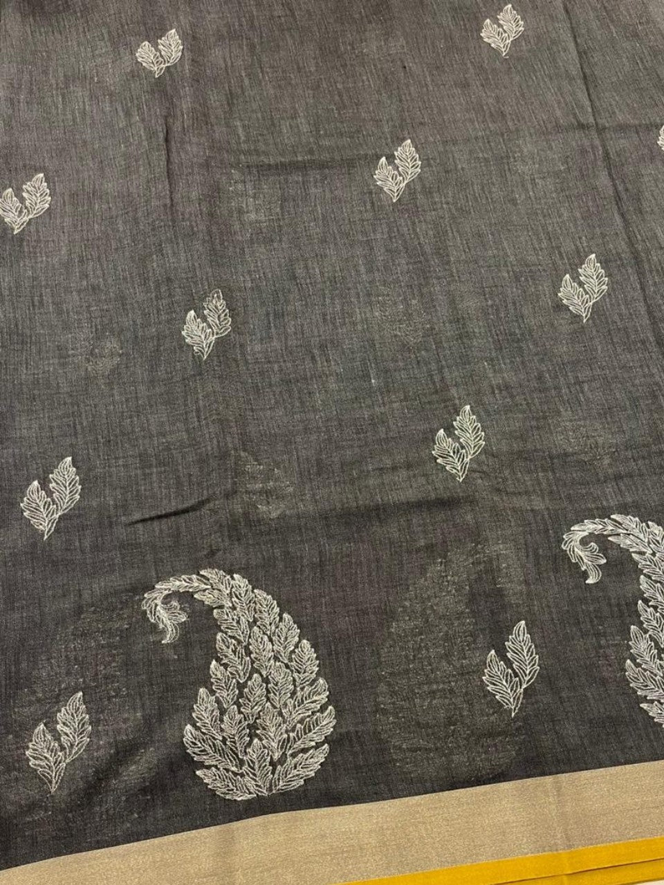 Southloom Kerala Linen Cotton Saree With Embroidery Work On the Body With Grey And Black