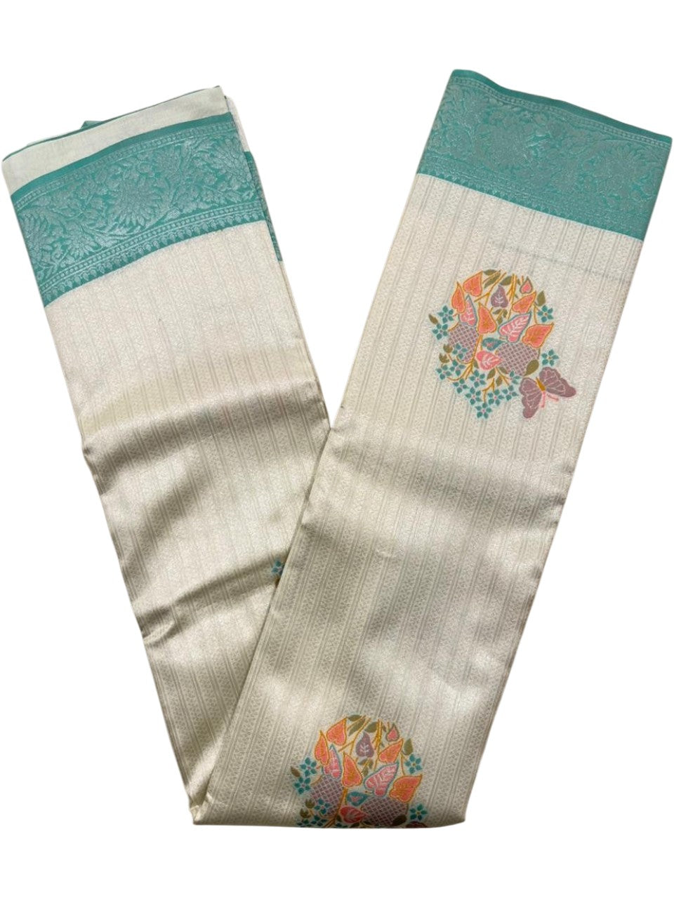 Southloom Kerala Tissue Silk With Butta Work On the Body