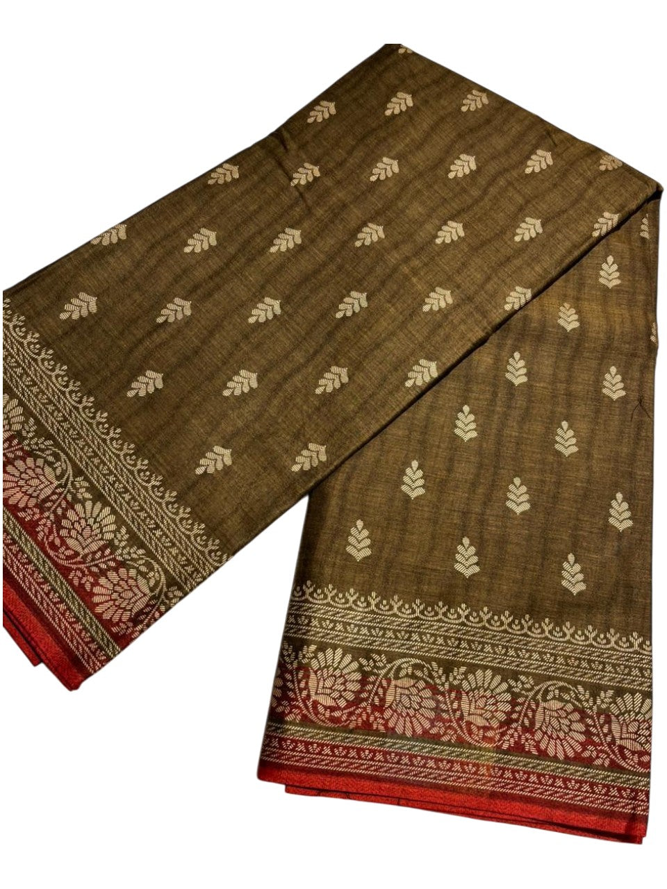 Southloom Muslin Cotton Saree With Floral Prints on the Body and Borders