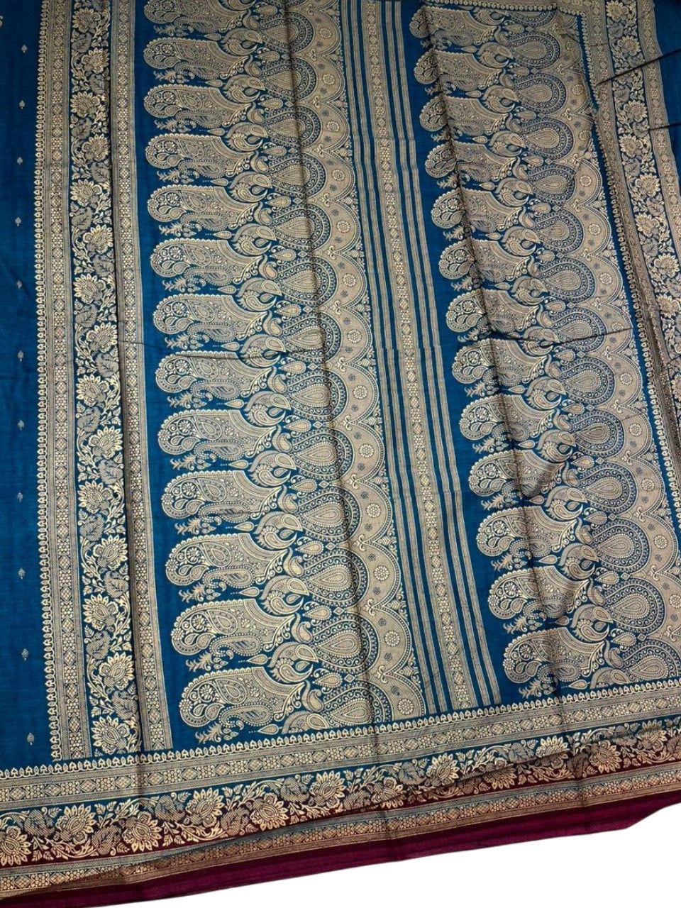 Southloom Muslin Cotton Saree With Floral Prints on the Body and Borders