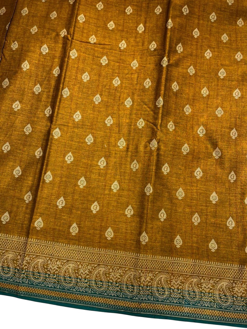 Southloom Muslin Cotton Saree With Floral Prints on the Body and Borders