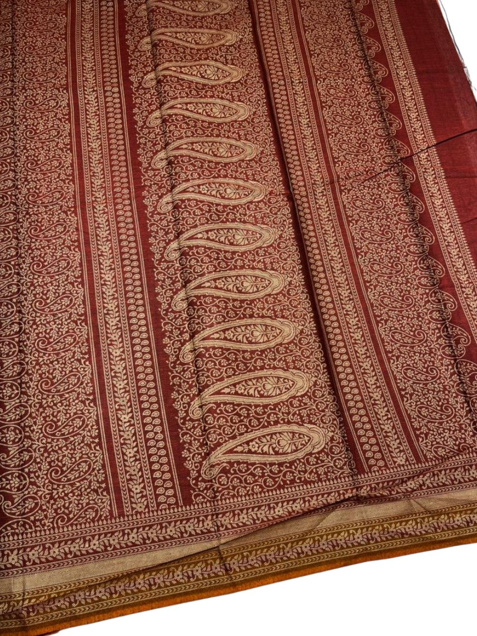 Southloom Muslin Cotton Saree With Floral Prints on the Body and Borders
