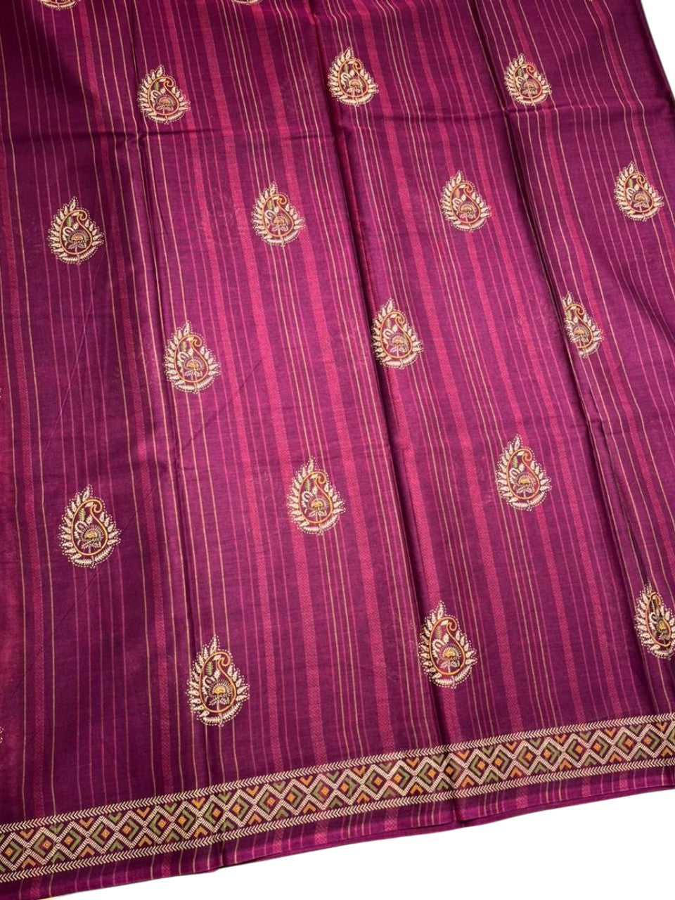 Southloom Muslin Cotton Saree With Floral Prints on the Body and Borders